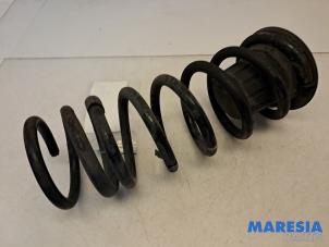 Gebruikte Schroefveer achter Peugeot Partner (EA//EF/EN/EU) 1.5 BlueHDi 100 Prijs € 60,50 Inclusief btw aangeboden door Maresia Parts