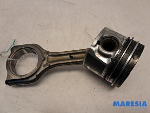 Gebruikte Drijfstang Peugeot 308 (L3/L8/LB/LH/LP) 1.6 BlueHDi 120 Prijs € 50,00 Margeregeling aangeboden door Maresia Parts