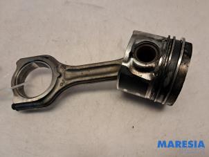 Gebruikte Drijfstang Peugeot 308 (L3/L8/LB/LH/LP) 1.6 BlueHDi 120 Prijs € 50,00 Margeregeling aangeboden door Maresia Parts