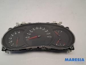 Gebruikte Instrumentenpaneel Renault Master III (MA/MB/MC/MD/MH/MF/MG/MH) 2.3 dCi 135 16V FWD Prijs € 190,58 Inclusief btw aangeboden door Maresia Parts