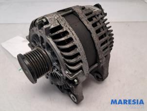 Gebruikte Alternator Renault Master III (MA/MB/MC/MD/MH/MF/MG/MH) 2.3 dCi 135 16V FWD Prijs € 302,50 Inclusief btw aangeboden door Maresia Parts