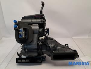 Gebruikte Kachelhuis Alfa Romeo MiTo (955) 1.4 16V Prijs € 200,00 Margeregeling aangeboden door Maresia Parts