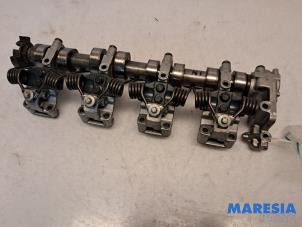 Gebruikte Nokkenas Citroen DS3 (SA) 1.4 16V VTi Prijs € 250,00 Margeregeling aangeboden door Maresia Parts