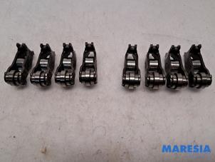 Gebruikte Tuimelaar Citroen DS3 (SA) 1.4 16V VTi Prijs € 45,00 Margeregeling aangeboden door Maresia Parts