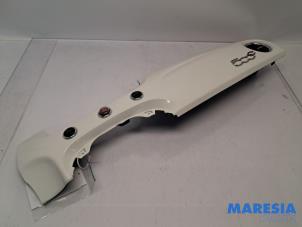 Gebruikte Dashboard sierlijst Fiat 500C/595C/695C 1.4 T-Jet 16V Prijs € 50,00 Margeregeling aangeboden door Maresia Parts