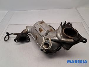 Gebruikte Katalysator Renault Captur (2R) 1.2 TCE 16V EDC Prijs € 149,95 Margeregeling aangeboden door Maresia Parts