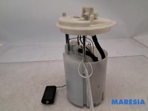 Gebruikte Tank element Pomp Alfa Romeo MiTo (955) 1.4 16V Prijs € 25,00 Margeregeling aangeboden door Maresia Parts