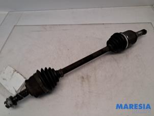 Gebruikte Aandrijfas links-voor Fiat 500 (312) 1.2 Prijs € 35,00 Margeregeling aangeboden door Maresia Parts