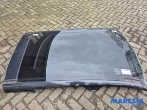 Gebruikte Panoramadak Citroen C5 III Tourer (RW) 1.6 16V THP 155 Prijs € 339,99 Margeregeling aangeboden door Maresia Parts