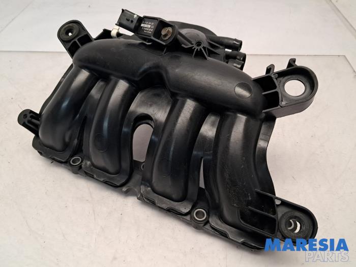 Gebruikte Spruitstuk Inlaat Citroen DS3 (SA) 1.6 16V VTS THP 155 Prijs € 49,99 Margeregeling aangeboden door Maresia Parts