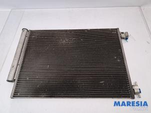 Gebruikte Airco Condensor Renault Clio IV (5R) 0.9 Energy TCE 90 12V Prijs € 50,00 Margeregeling aangeboden door Maresia Parts
