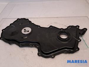 Gebruikte Distributiedeksel Renault Trafic (1FL/2FL/3FL/4FL) 1.6 dCi 95 Prijs € 42,35 Inclusief btw aangeboden door Maresia Parts