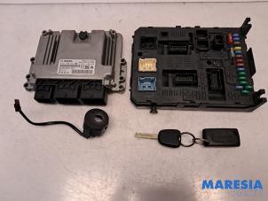 Computer Motormanagement van een Citroën C5 III Tourer (RW) 1.6 16V THP 155 2011