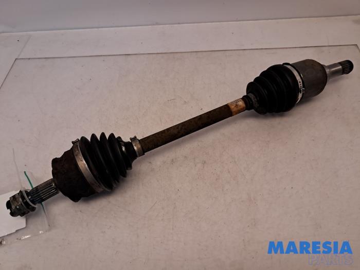 Gebruikte Steekas links-voor Fiat Panda (169) 1.1 Fire Prijs € 60,00 Margeregeling aangeboden door Maresia Parts