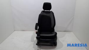 Gebruikte Stoel links Citroen C4 Picasso (3D/3E) 1.6 16V THP 155 Prijs € 249,00 Margeregeling aangeboden door Maresia Parts