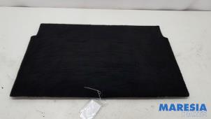 Gebruikte Kofferbak Mat Citroen C4 Picasso (3D/3E) 1.6 16V THP 155 Prijs € 49,00 Margeregeling aangeboden door Maresia Parts
