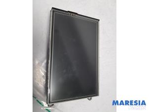 Gebruikte Display Multi Media regelunit Citroen C4 Picasso (3D/3E) 1.6 16V THP 155 Prijs € 299,99 Margeregeling aangeboden door Maresia Parts