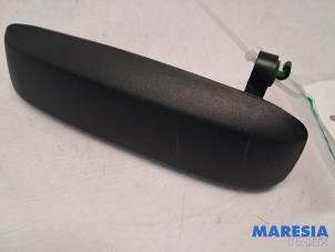 Gebruikte Portiergreep 4Deurs links-achter Fiat Panda (169) 1.1 Fire Prijs € 20,00 Margeregeling aangeboden door Maresia Parts