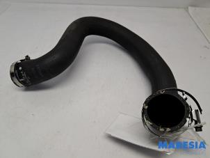 Gebruikte Intercooler Slang Citroen C4 Picasso (3D/3E) 1.6 16V THP 155 Prijs € 34,95 Margeregeling aangeboden door Maresia Parts