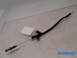 Gebruikte Olie Peilstok Citroen C3 (SC) 1.6 HDi 92 Prijs € 25,00 Margeregeling aangeboden door Maresia Parts
