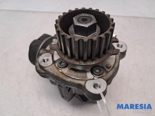 Gebruikte Brandstofpomp Mechanisch Citroen C3 (SC) 1.6 HDi 92 Prijs € 70,00 Margeregeling aangeboden door Maresia Parts