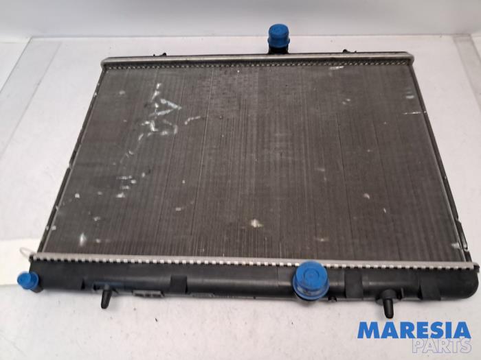 Gebruikte Radiateur Citroen Berlingo Cinqspace, Multispace 1.6 VTi 120 16V Prijs € 30,00 Margeregeling aangeboden door Maresia Parts