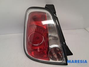Gebruikte Achterlicht links Fiat 500 (312) 1.2 Prijs € 75,00 Margeregeling aangeboden door Maresia Parts