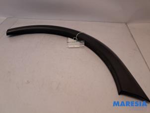 Gebruikte Wielrand achter Peugeot 508 SW (8E/8U) 2.0 BlueHDi 180 16V Prijs € 35,01 Inclusief btw aangeboden door Maresia Parts