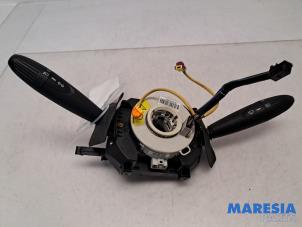 Gebruikte Stuurkolomschakelaar Fiat 500 (312) 1.2 Prijs € 59,99 Margeregeling aangeboden door Maresia Parts