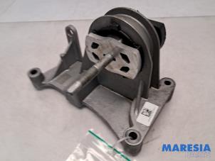 Motorrubber van een Fiat Panda (312) 0.9 TwinAir 65 2013