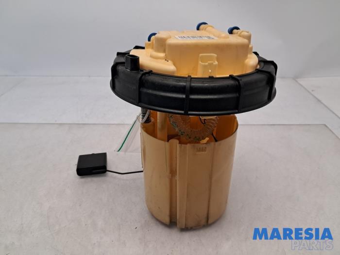 Gebruikte Tank element Pomp Peugeot Partner (GC/GF/GG/GJ/GK) 1.6 HDI 90 Prijs € 42,35 Inclusief btw aangeboden door Maresia Parts