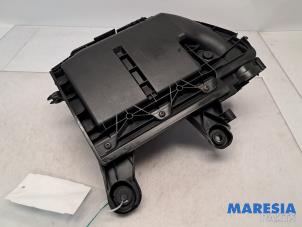 Gebruikte Luchtfilterhuis Peugeot Partner (GC/GF/GG/GJ/GK) 1.6 HDI 90 Prijs € 30,25 Inclusief btw aangeboden door Maresia Parts