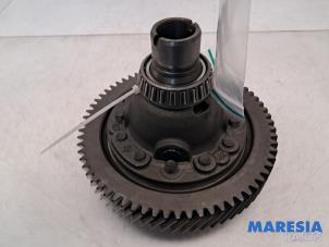 Gebruikte Differentieel voor Peugeot 308 CC (4B) 2.0 HDi 16V Euro 5 FAP Prijs € 135,00 Margeregeling aangeboden door Maresia Parts