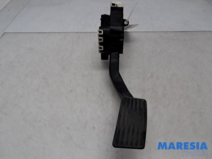 Gebruikte Sensor Gaspedaalpositie Fiat Ducato (250) 2.3 D 150 Multijet Prijs € 73,21 Inclusief btw aangeboden door Maresia Parts