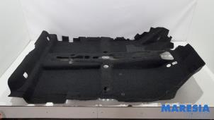 Gebruikte Vloerbedekking Fiat 500/595/695 1.4 T-Jet 16V Prijs € 225,00 Margeregeling aangeboden door Maresia Parts