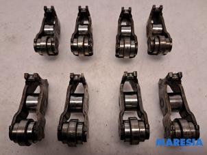 Gebruikte Tuimelaar Citroen C4 Berline (NC) 1.4 16V VTi Prijs € 50,00 Margeregeling aangeboden door Maresia Parts