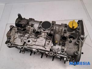 Gebruikte Cilinderkop Renault Megane II CC (EM) 1.6 16V Prijs € 299,99 Margeregeling aangeboden door Maresia Parts