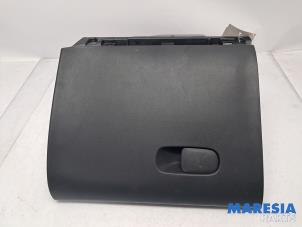 Gebruikte Dashboardkastje Citroen C3 (SX/SW) 1.2 Vti 12V PureTech Prijs € 74,99 Margeregeling aangeboden door Maresia Parts