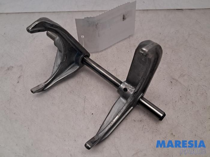 Gebruikte Gaffel Fiat Talento 1.6 EcoJet BiTurbo 125 Prijs € 107,69 Inclusief btw aangeboden door Maresia Parts