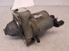 Startmotor van een Peugeot 208 I (CA/CC/CK/CL) 1.0 Vti 12V PureTech 2013
