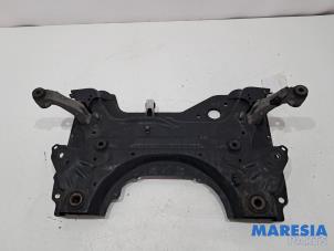 Gebruikte Subframe Citroen C4 Grand Picasso (3A) 1.2 12V PureTech 130 Prijs € 149,99 Margeregeling aangeboden door Maresia Parts