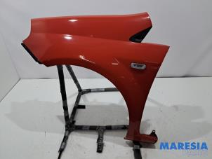 Gebruikte Voorscherm links Fiat Punto III (199) 0.9 TwinAir Turbo 100 Prijs € 89,00 Margeregeling aangeboden door Maresia Parts