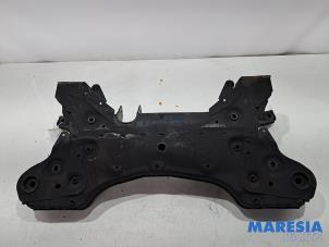 Gebruikte Subframe Renault Master III (MA/MB/MC/MD/MH/MF/MG/MH) 2.3 dCi 135 16V FWD Prijs € 240,79 Inclusief btw aangeboden door Maresia Parts