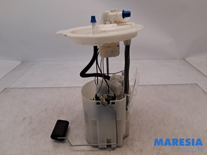 Gebruikte Tank element Pomp Fiat Panda (312) 0.9 TwinAir 60 Prijs € 34,95 Margeregeling aangeboden door Maresia Parts