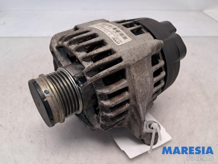 Gebruikte Dynamo Fiat Panda (312) 0.9 TwinAir 60 Prijs € 49,50 Margeregeling aangeboden door Maresia Parts