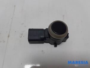 Gebruikte PDC Sensor Citroen C4 Grand Picasso (3A) 1.2 12V PureTech 130 Prijs € 19,00 Margeregeling aangeboden door Maresia Parts