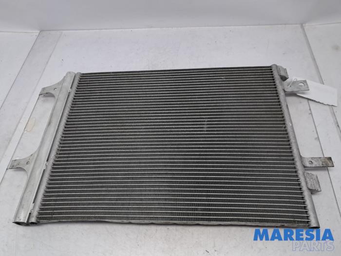 Gebruikte Airco Condensor Peugeot 308 SW (L4/L9/LC/LJ/LR) 1.2 12V e-THP PureTech 110 Prijs € 75,00 Margeregeling aangeboden door Maresia Parts