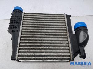 Gebruikte Intercooler Peugeot 308 SW (L4/L9/LC/LJ/LR) 1.2 12V e-THP PureTech 110 Prijs € 49,95 Margeregeling aangeboden door Maresia Parts