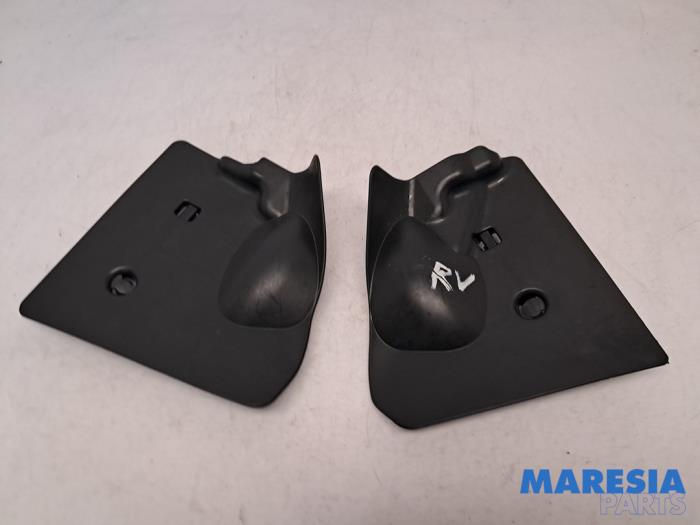 Gebruikte Diversen Renault Master III (MA/MB/MC/MD/MH/MF/MG/MH) 2.3 dCi 135 16V FWD Prijs € 48,40 Inclusief btw aangeboden door Maresia Parts