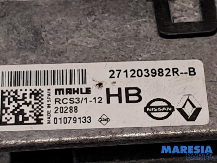 Computer Koeling van een Renault Master III (MA/MB/MC/MD/MH/MF/MG/MH) 2.3 dCi 135 16V FWD 2021